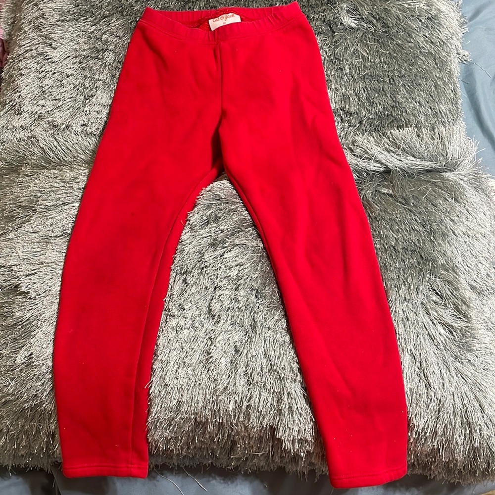 Red sweatpants, perfect for the holidays!